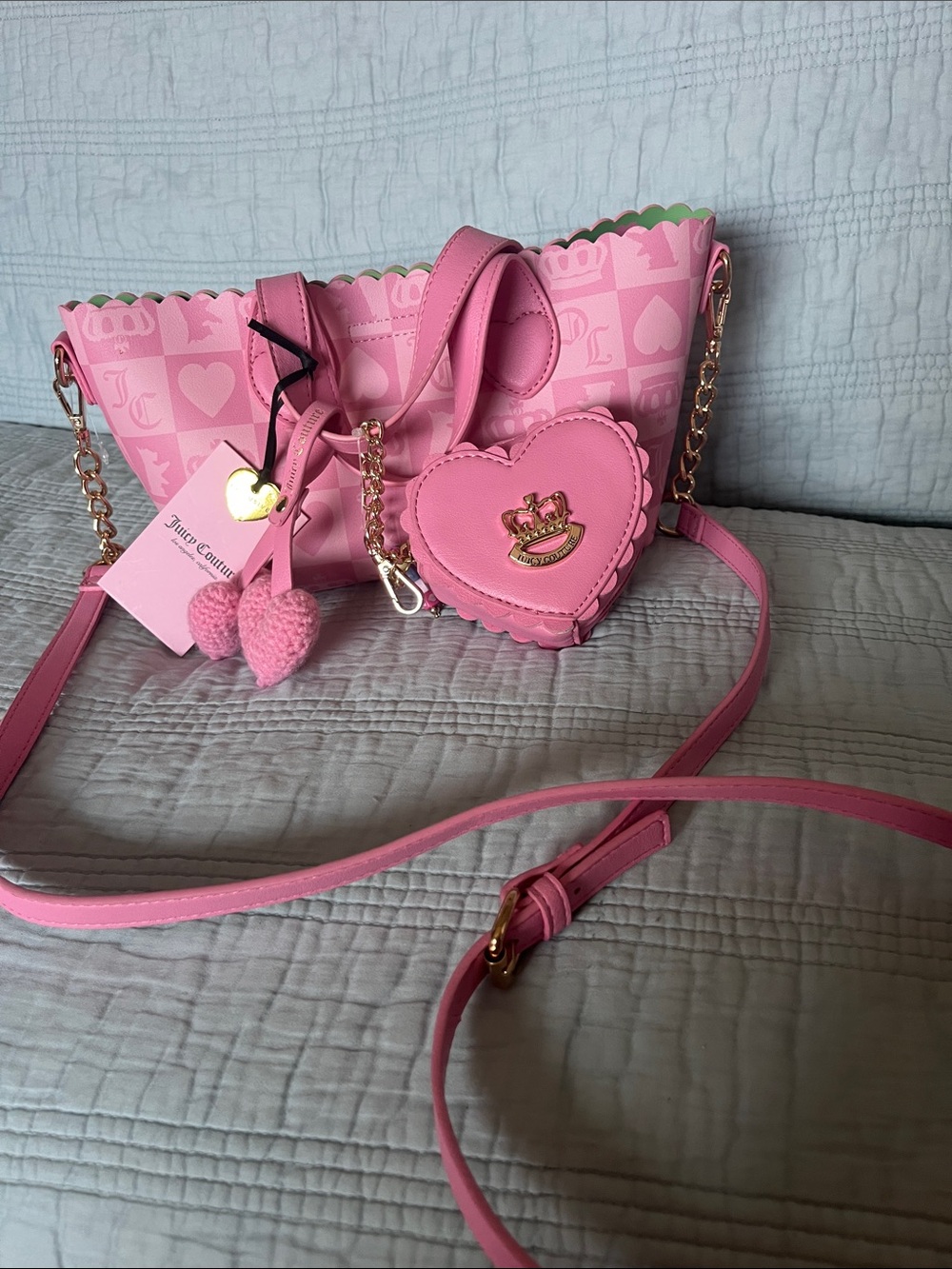 Juicy Couture Pink Scalloped Heart Tote with Coin Purse EXCLUSIVE